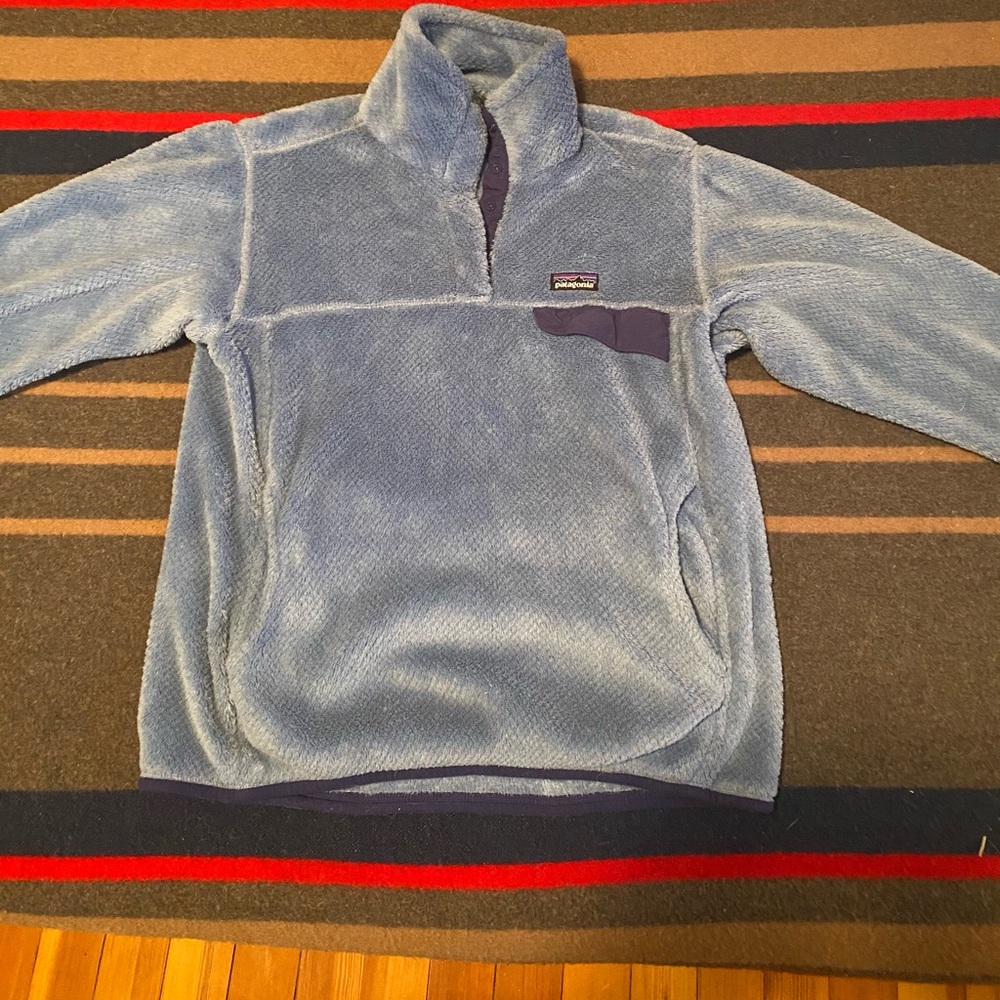 Patagonia women’s Re-Tool Snap-T pullover
